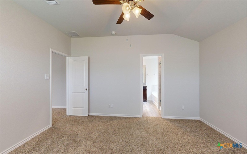 210 Dora Drive, Killeen, TX 76549, 5 Bedrooms Bedrooms, ,2 BathroomsBathrooms,Residential,For Sale,210 Dora Drive,0,598344