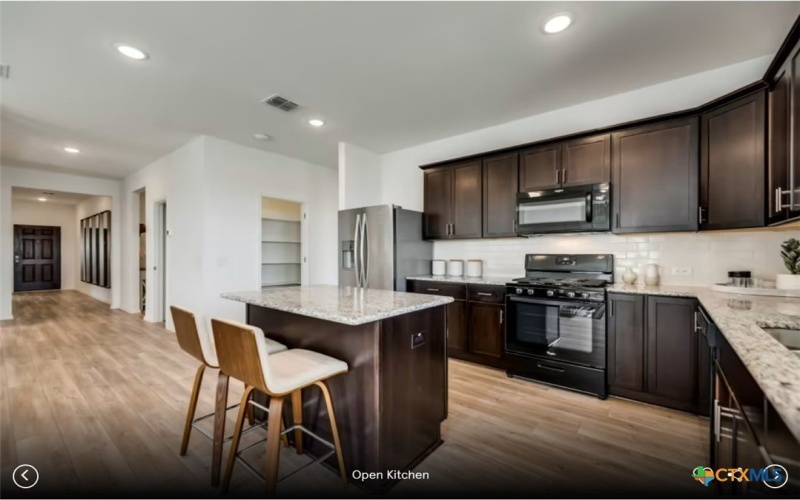 1525 Sky Vista Drive, Belton, TX 76513, 3 Bedrooms Bedrooms, ,2 BathroomsBathrooms,Residential,For Sale,1525 Sky Vista Drive,0,598351