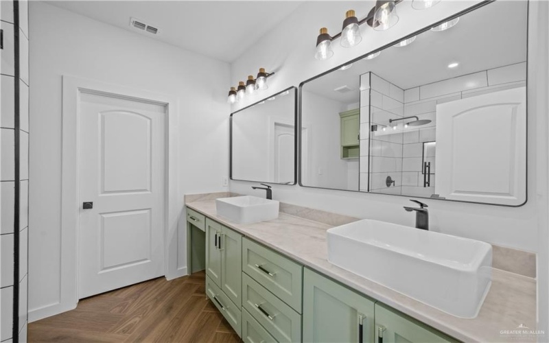 5904 N Playa Del Sol Street, Edinburg, TX 78542, 3 Habitaciones Habitaciones , ,2 BañosBaños,Residential,En Venta,5904 N Playa Del Sol Street,0,487404