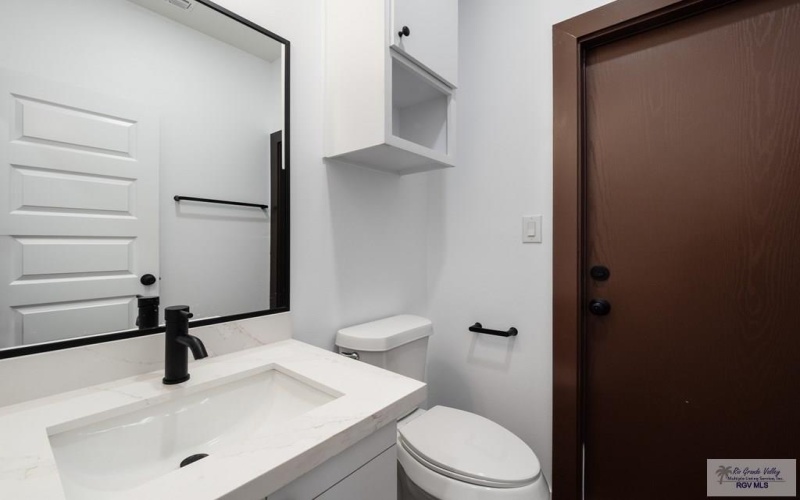 5300 OAKLEY ST, BROWNSVILLE, TX 78526, 3 Habitaciones Habitaciones , ,2 BañosBaños,Residential,En Venta,5300 OAKLEY ST,0,29770118