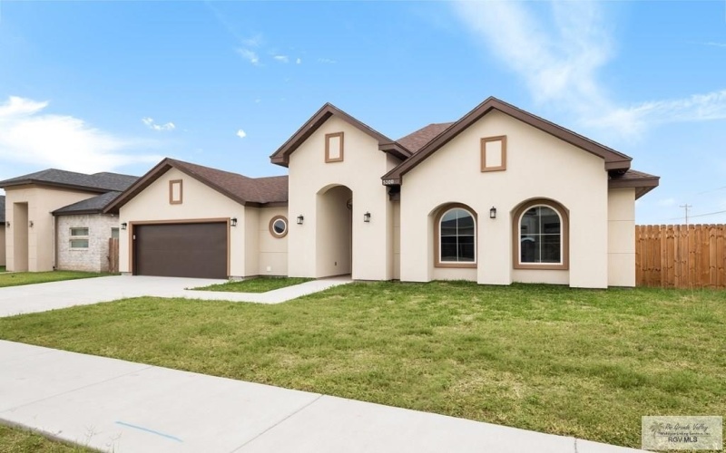 5300 OAKLEY ST, BROWNSVILLE, TX 78526, 3 Habitaciones Habitaciones , ,2 BañosBaños,Residential,En Venta,5300 OAKLEY ST,0,29770118