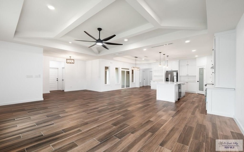 5300 OAKLEY ST, BROWNSVILLE, TX 78526, 3 Habitaciones Habitaciones , ,2 BañosBaños,Residential,En Venta,5300 OAKLEY ST,0,29770118