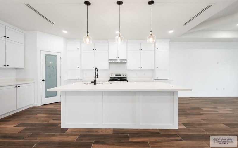 5300 OAKLEY ST, BROWNSVILLE, TX 78526, 3 Habitaciones Habitaciones , ,2 BañosBaños,Residential,En Venta,5300 OAKLEY ST,0,29770118