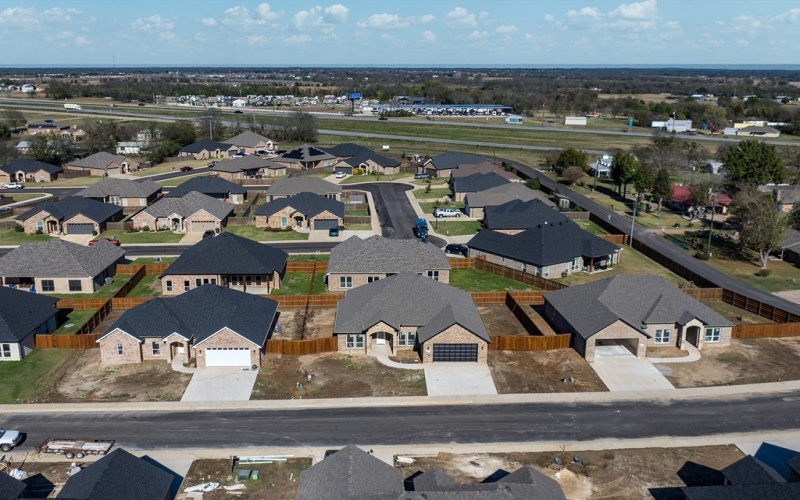 502 Limestone Cir, Mabank, TX 75147, 4 Bedrooms Bedrooms, ,3 BathroomsBathrooms,Residential,For Sale,502 Limestone Cir,0,109991