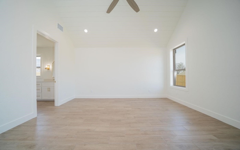 320 Saddle Brook Drive, Hallsville, TX 75650, 4 Bedrooms Bedrooms, ,3 BathroomsBathrooms,Residential,For Sale,320 Saddle Brook Drive,0,20257878