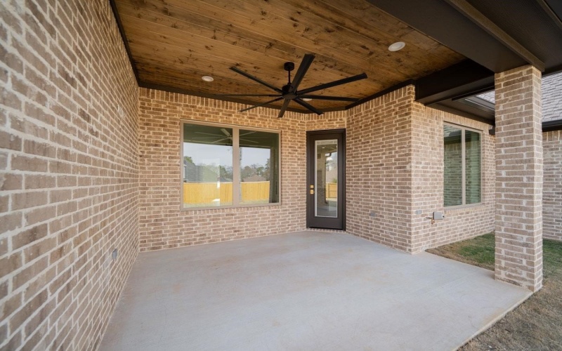 320 Saddle Brook Drive, Hallsville, TX 75650, 4 Bedrooms Bedrooms, ,3 BathroomsBathrooms,Residential,For Sale,320 Saddle Brook Drive,0,20257878