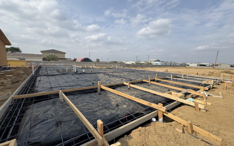 2818 Adamsville, Laredo, TX 78046, 3 Bedrooms Bedrooms, ,2 BathroomsBathrooms,Residential,For Sale,2818 Adamsville,0,20255099