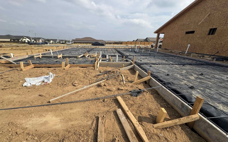 2818 Adamsville, Laredo, TX 78046, 3 Bedrooms Bedrooms, ,2 BathroomsBathrooms,Residential,For Sale,2818 Adamsville,0,20255099