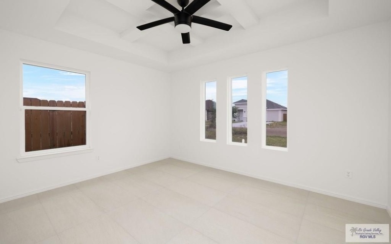 6050 REYMUNDO ST, EDINBURG, TX 78542, 3 Habitaciones Habitaciones , ,2 BañosBaños,Residential,En Venta,6050 REYMUNDO ST,0,29762081