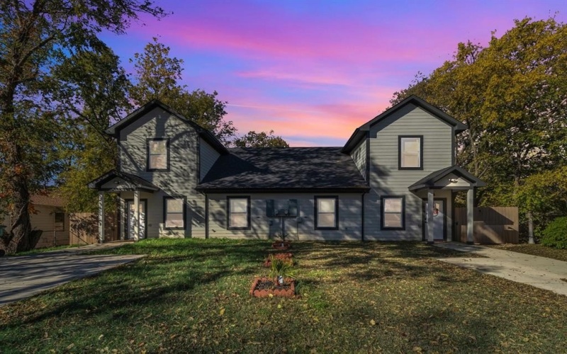 1213 Mill Street, Gainesville, TX 76240, 6 Habitaciones Habitaciones , ,5 BañosBaños,Residential Multi Family,En Venta,1213 Mill Street,0,21098754