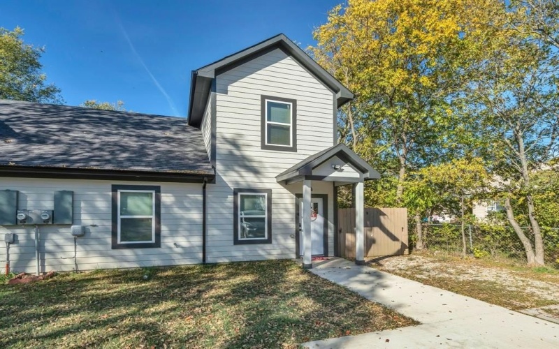 1213 Mill Street, Gainesville, TX 76240, 6 Habitaciones Habitaciones , ,5 BañosBaños,Residential Multi Family,En Venta,1213 Mill Street,0,21098754