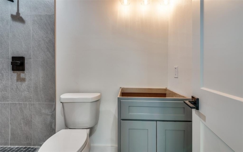 516 S Oconnor Road, Irving, TX 75060, 3 Habitaciones Habitaciones , ,3 BañosBaños,Residential,En Venta,516 S Oconnor Road,0,21110324