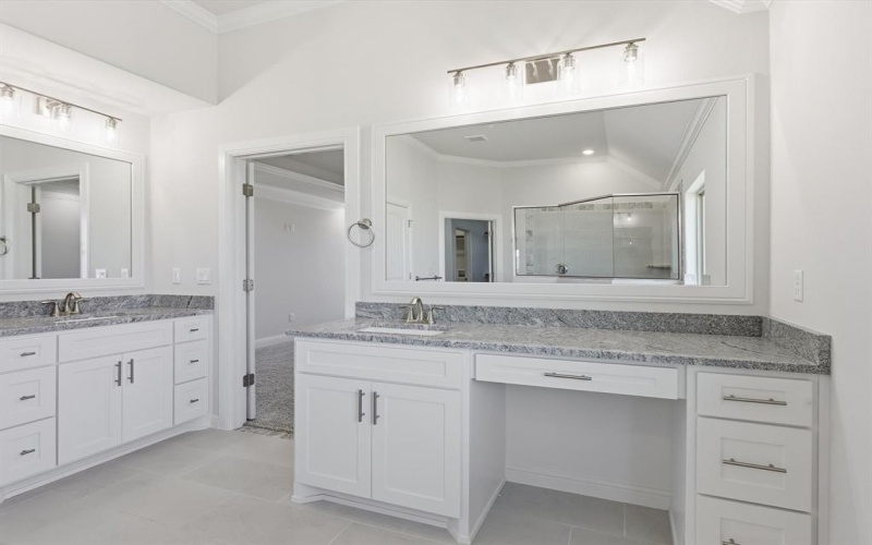 1061 Uplift Drive, Weatherford, TX 76087, 4 Bedrooms Bedrooms, ,3 BathroomsBathrooms,Residential,For Sale,1061 Uplift Drive,0,21112944