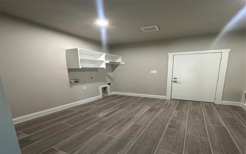 1406 Diceman Avenue, Dallas, TX 75203, 4 Habitaciones Habitaciones , ,3 BañosBaños,Residential,En Venta,1406 Diceman Avenue,0,21116070