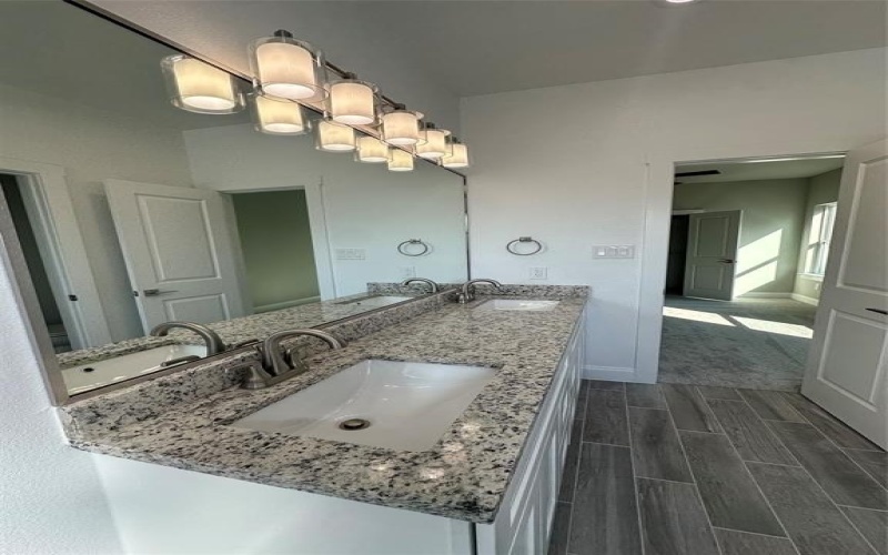 1406 Diceman Avenue, Dallas, TX 75203, 4 Habitaciones Habitaciones , ,3 BañosBaños,Residential,En Venta,1406 Diceman Avenue,0,21116070