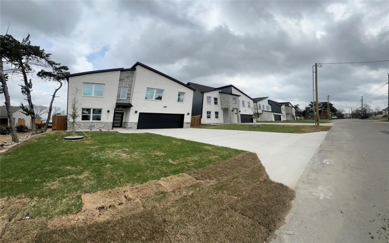 1406 Diceman Avenue, Dallas, TX 75203, 4 Habitaciones Habitaciones , ,3 BañosBaños,Residential,En Venta,1406 Diceman Avenue,0,21116070