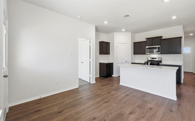 749 Lantana Lane, Pilot Point, TX 76258, 3 Bedrooms Bedrooms, ,2 BathroomsBathrooms,Residential,For Sale,749 Lantana Lane,0,21116113