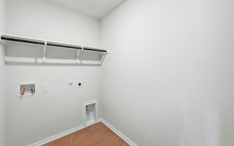 749 Lantana Lane, Pilot Point, TX 76258, 3 Bedrooms Bedrooms, ,2 BathroomsBathrooms,Residential,For Sale,749 Lantana Lane,0,21116113