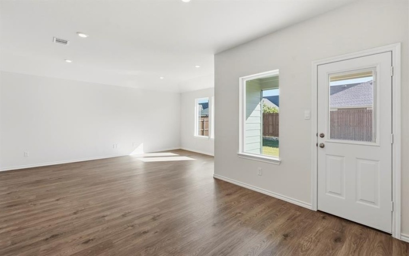 749 Lantana Lane, Pilot Point, TX 76258, 3 Bedrooms Bedrooms, ,2 BathroomsBathrooms,Residential,For Sale,749 Lantana Lane,0,21116113