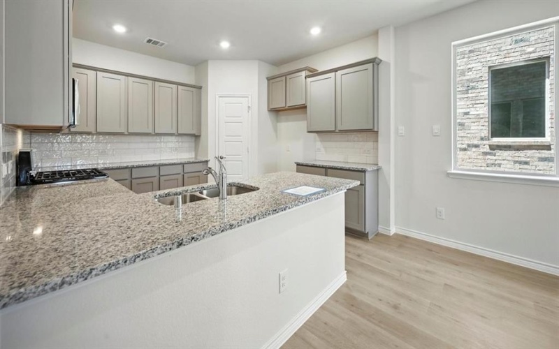 3516 Ample Vista Road, Aubrey, TX 76227, 3 Habitaciones Habitaciones , ,2 BañosBaños,Residential,En Venta,3516 Ample Vista Road,0,21116199