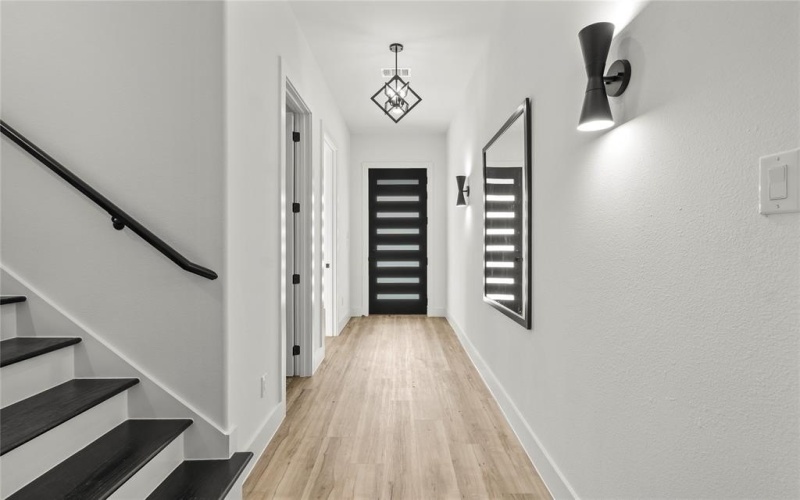 3312 Latimer Street, Dallas, TX 75215, 4 Habitaciones Habitaciones , ,3 BañosBaños,Residential,En Venta,3312 Latimer Street,0,21116254