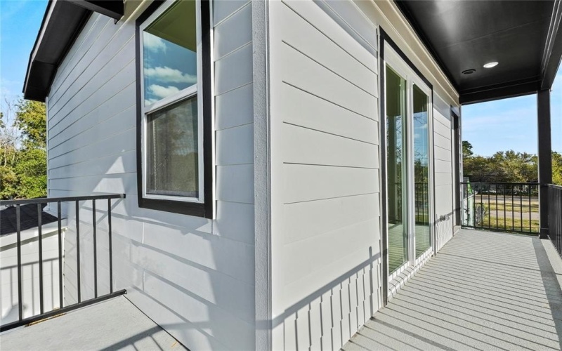 3312 Latimer Street, Dallas, TX 75215, 4 Habitaciones Habitaciones , ,3 BañosBaños,Residential,En Venta,3312 Latimer Street,0,21116254