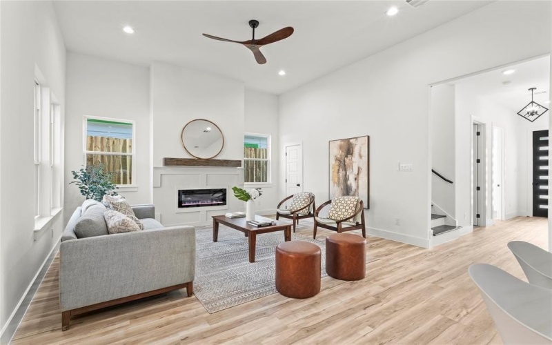 3312 Latimer Street, Dallas, TX 75215, 4 Habitaciones Habitaciones , ,3 BañosBaños,Residential,En Venta,3312 Latimer Street,0,21116254