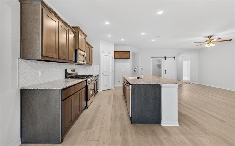 3517 Helena Street, Gainesville, TX 76240, 3 Habitaciones Habitaciones , ,2 BañosBaños,Residential,En Venta,3517 Helena Street,0,21116431