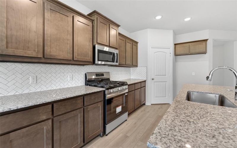 3517 Helena Street, Gainesville, TX 76240, 3 Habitaciones Habitaciones , ,2 BañosBaños,Residential,En Venta,3517 Helena Street,0,21116431