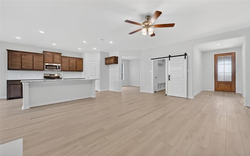 3517 Helena Street, Gainesville, TX 76240, 3 Habitaciones Habitaciones , ,2 BañosBaños,Residential,En Venta,3517 Helena Street,0,21116431