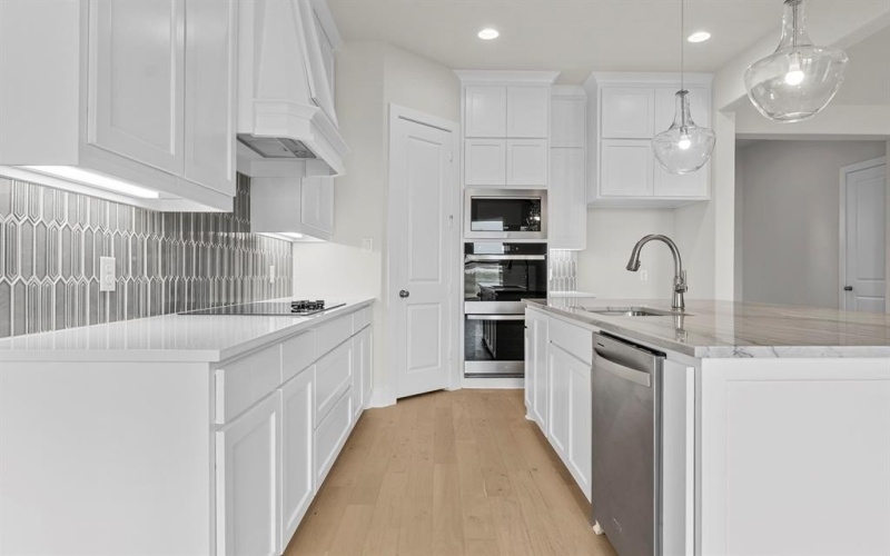 16813 Chapel Road, Lorena, TX 76655, 4 Bedrooms Bedrooms, ,3 BathroomsBathrooms,Residential,For Sale,16813 Chapel Road,0,21116721