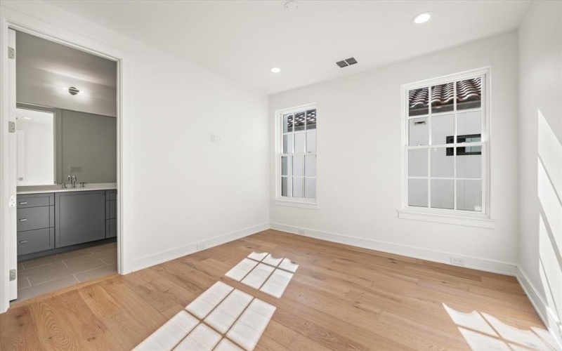 2955 Sunset Boulevard, Flower Mound, TX 76226, 4 Bedrooms Bedrooms, ,5 BathroomsBathrooms,Residential,For Sale,2955 Sunset Boulevard,0,21116732