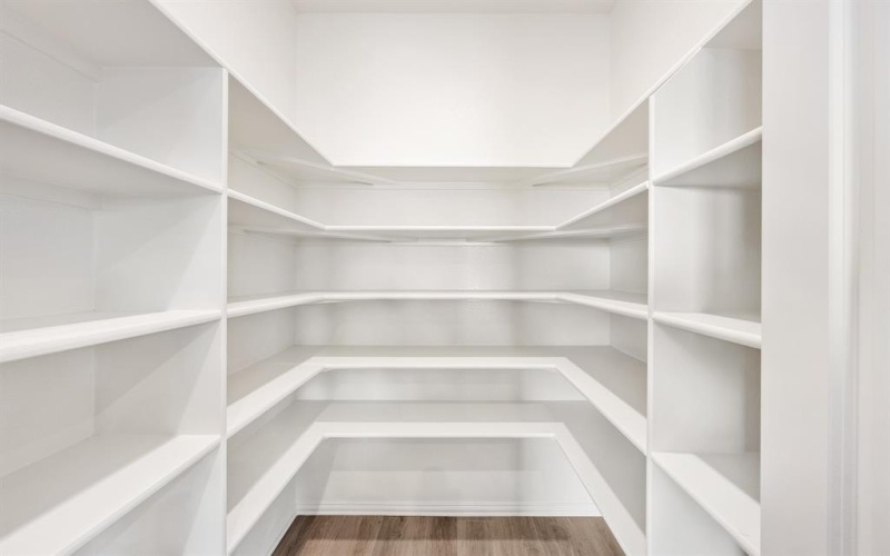 933 Cannes Drive, Red Oak, TX 75154, 5 Habitaciones Habitaciones , ,5 BañosBaños,Residential,En Venta,933 Cannes Drive,0,21116840