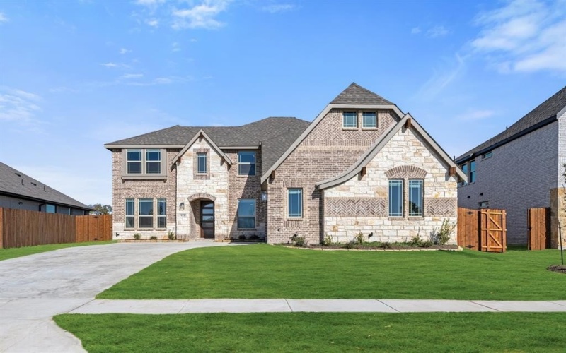 933 Cannes Drive, Red Oak, TX 75154, 5 Habitaciones Habitaciones , ,5 BañosBaños,Residential,En Venta,933 Cannes Drive,0,21116840