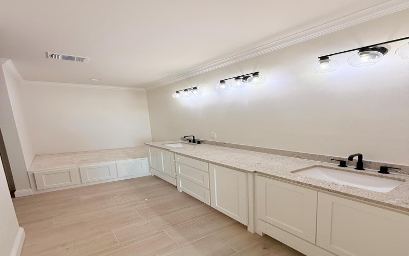 46 La Fauna, Odessa, TX 79765, 4 Habitaciones Habitaciones , ,3 BañosBaños,Residential,En Venta,46 La Fauna,0,164598