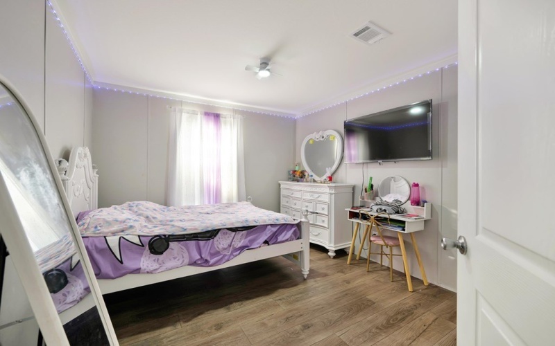 2120 Bowie St, Midland, TX 79705, 4 Bedrooms Bedrooms, ,2 BathroomsBathrooms,Residential,For Sale,2120 Bowie St,0,164602