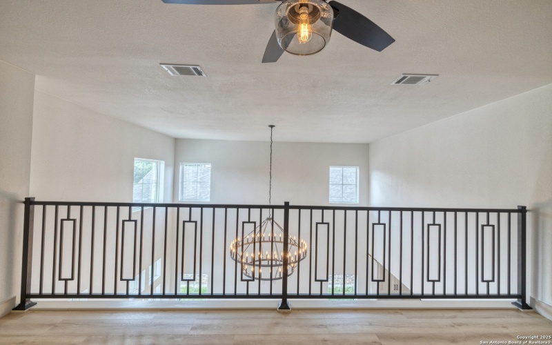 6 Rio Seco, Uvalde, TX 78801, 3 Bedrooms Bedrooms, ,2 BathroomsBathrooms,Residential,For Sale,6 Rio Seco,0,1924004