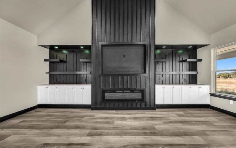 300 Jupiter Trail, Weatherford, TX 76088, 4 Bedrooms Bedrooms, ,2 BathroomsBathrooms,Residential,For Sale,300 Jupiter Trail,0,21114397