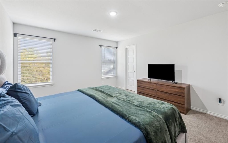 5712 Shore Point Trail, Fort Worth, TX 76119, 3 Bedrooms Bedrooms, ,3 BathroomsBathrooms,Residential,For Sale,5712 Shore Point Trail,0,21114564