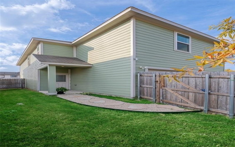 5712 Shore Point Trail, Fort Worth, TX 76119, 3 Bedrooms Bedrooms, ,3 BathroomsBathrooms,Residential,For Sale,5712 Shore Point Trail,0,21114564