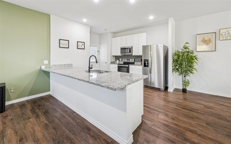 5712 Shore Point Trail, Fort Worth, TX 76119, 3 Bedrooms Bedrooms, ,3 BathroomsBathrooms,Residential,For Sale,5712 Shore Point Trail,0,21114564