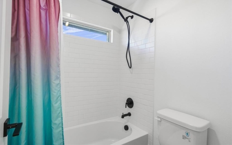 1018 Bleriot Drive, Fate, TX 75087, 5 Habitaciones Habitaciones , ,5 BañosBaños,Residential,En Venta,1018 Bleriot Drive,0,21114654