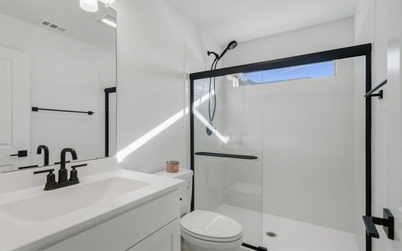 1018 Bleriot Drive, Fate, TX 75087, 5 Habitaciones Habitaciones , ,5 BañosBaños,Residential,En Venta,1018 Bleriot Drive,0,21114654