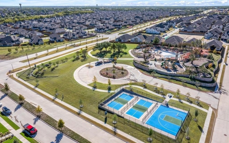 1018 Bleriot Drive, Fate, TX 75087, 5 Habitaciones Habitaciones , ,5 BañosBaños,Residential,En Venta,1018 Bleriot Drive,0,21114654