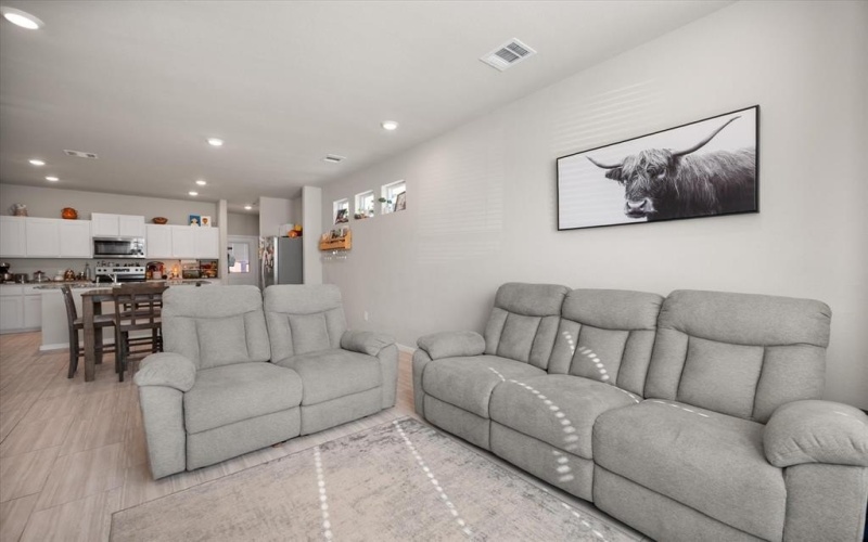 3133 Strawberry Farm Lane, Fort Worth, TX 76140, 3 Habitaciones Habitaciones , ,2 BañosBaños,Residential,En Venta,3133 Strawberry Farm Lane,0,21114706