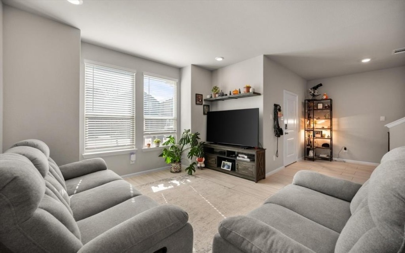 3133 Strawberry Farm Lane, Fort Worth, TX 76140, 3 Habitaciones Habitaciones , ,2 BañosBaños,Residential,En Venta,3133 Strawberry Farm Lane,0,21114706