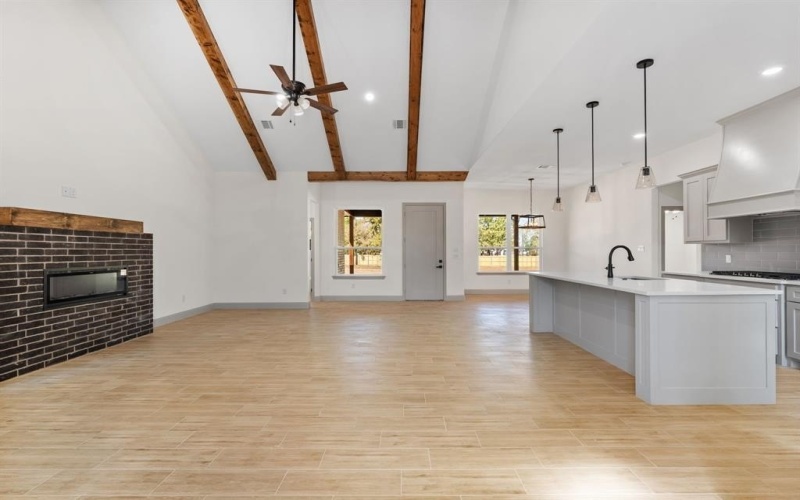 1516 PORTS O CALL Court, Granbury, TX 76048, 4 Bedrooms Bedrooms, ,3 BathroomsBathrooms,Residential,For Sale,1516 PORTS O CALL Court,0,21115113