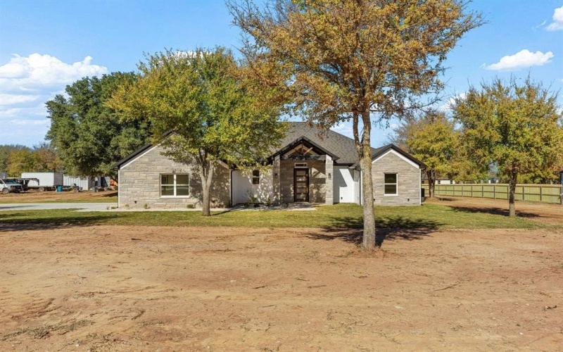 1508 PORTS O CALL Court, Granbury, TX 76048, 4 Bedrooms Bedrooms, ,3 BathroomsBathrooms,Residential,For Sale,1508 PORTS O CALL Court,0,21115117