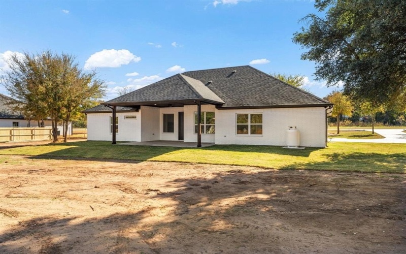 1508 PORTS O CALL Court, Granbury, TX 76048, 4 Bedrooms Bedrooms, ,3 BathroomsBathrooms,Residential,For Sale,1508 PORTS O CALL Court,0,21115117