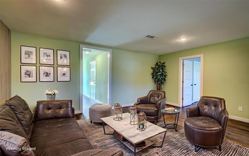 520 N 1st Street, Point, TX 75472, 3 Habitaciones Habitaciones , ,2 BañosBaños,Residential,En Venta,520 N 1st Street,0,21115750